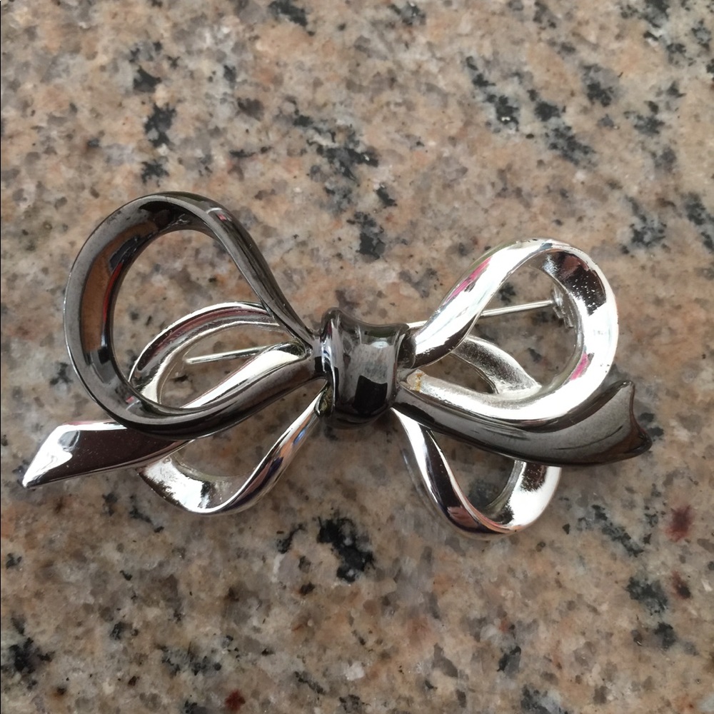 Bow Pin Brooch, Black & Silver, New!